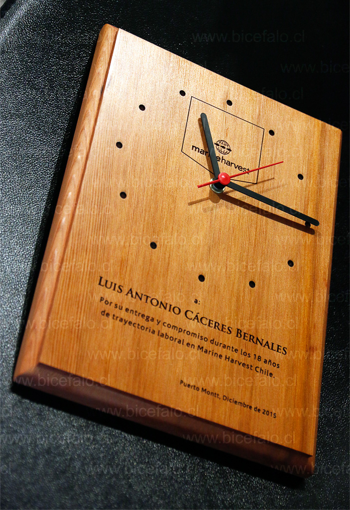 Reloj Madera Alerce
