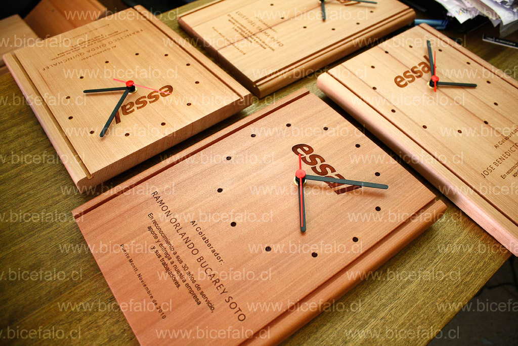 Reloj Madera Rauli